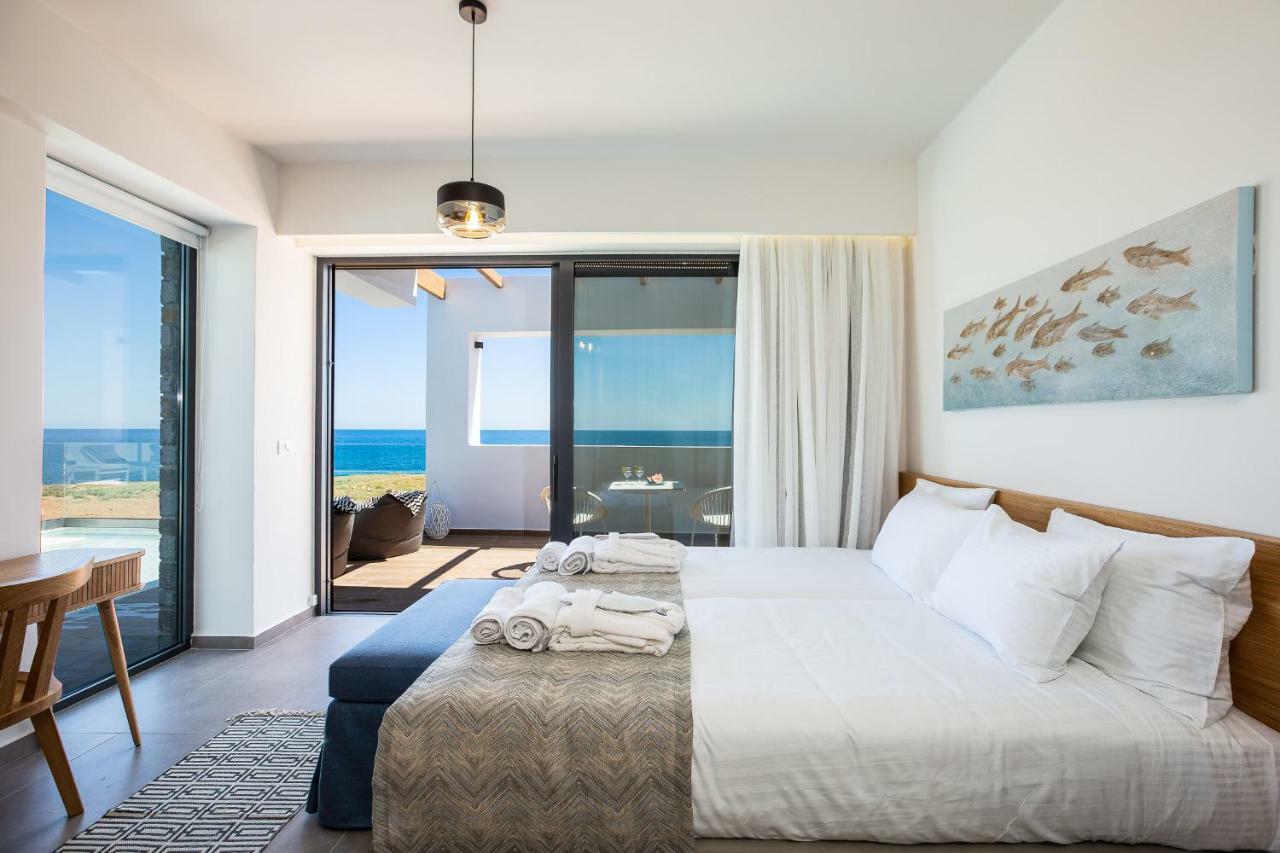 Wave Villa, Beach Front Retreat, By Thinkvilla Pánormos Extérieur photo