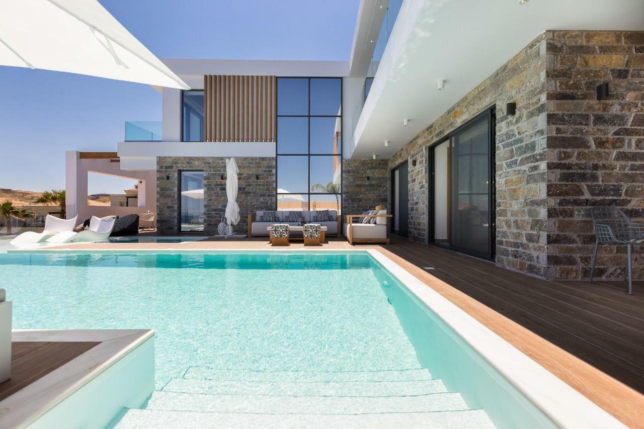 Wave Villa, Beach Front Retreat, By Thinkvilla Pánormos Extérieur photo