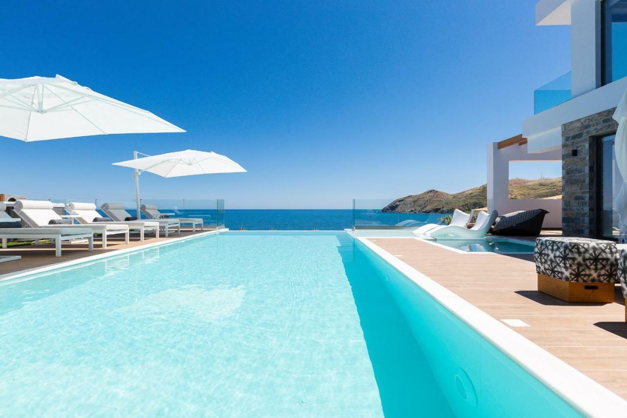 Wave Villa, Beach Front Retreat, By Thinkvilla Pánormos Extérieur photo